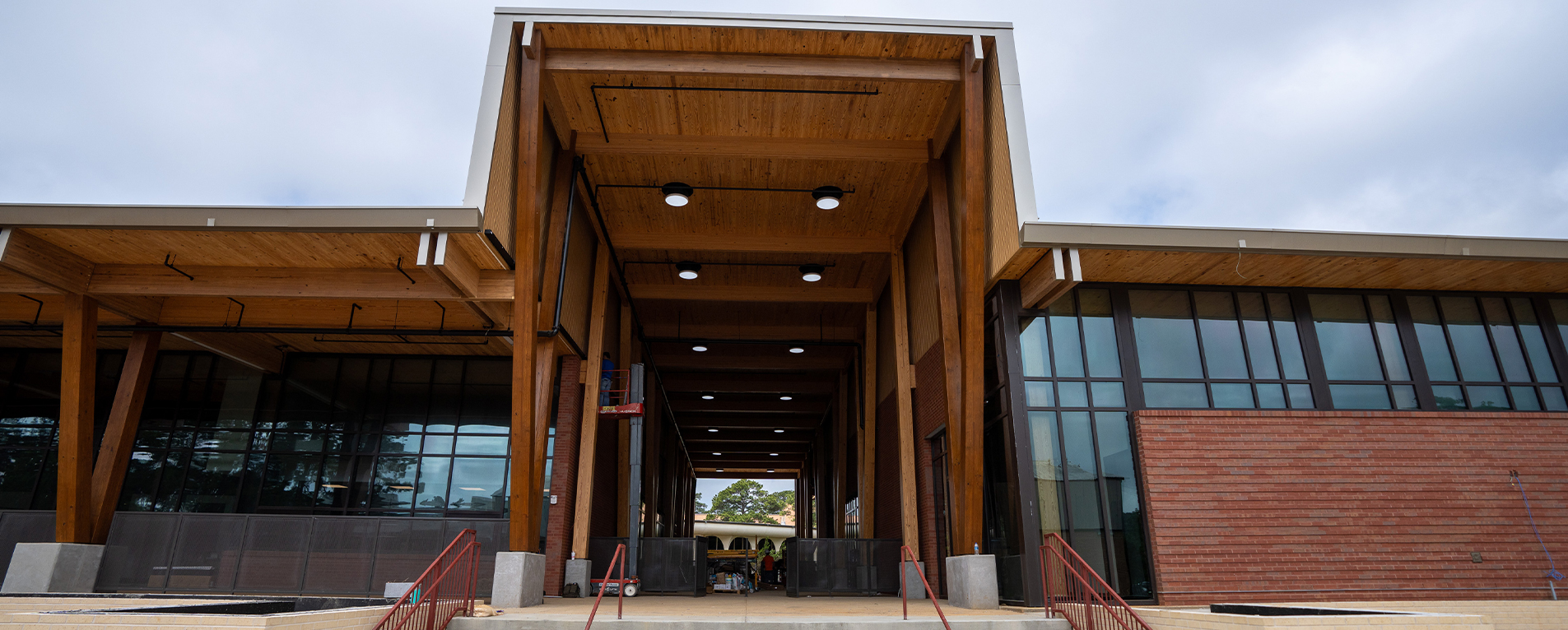 Construction View of Pineywoods Dining Hall