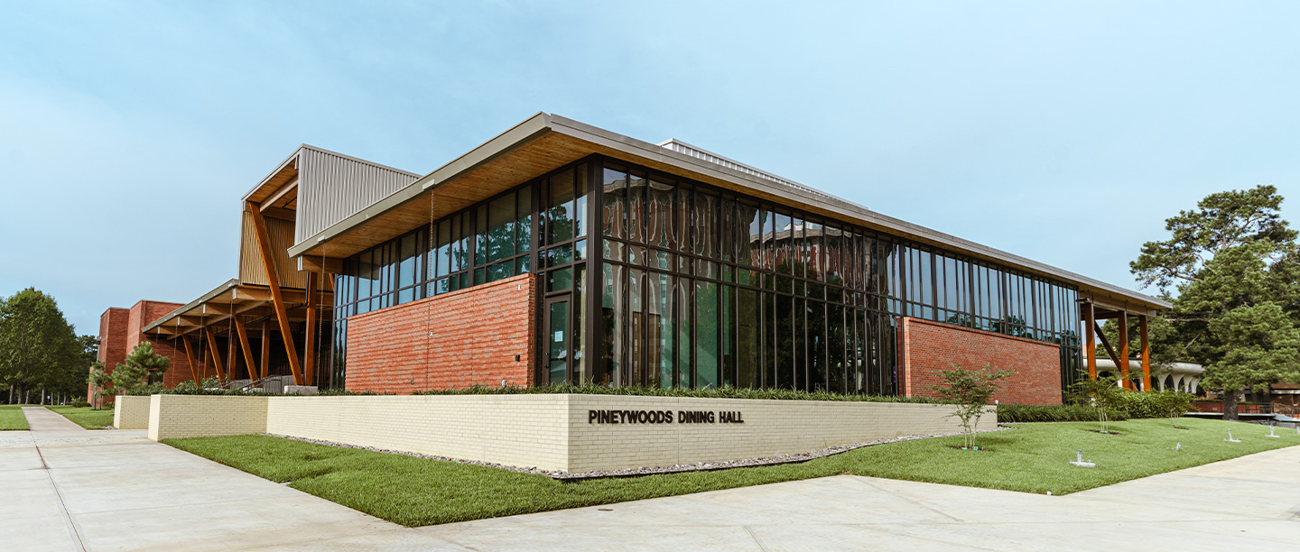 Pineywoods Dining Hall exterior
