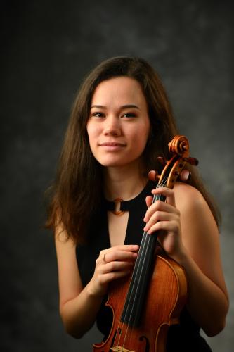  Alina Nebzhidovskaia