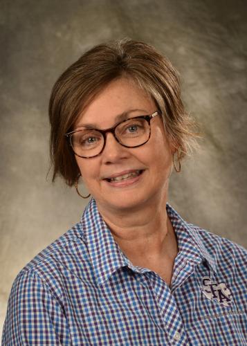 photo of Dr. Leah Kahn