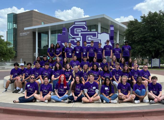 group photo of students of the 2022 iMAS Academy