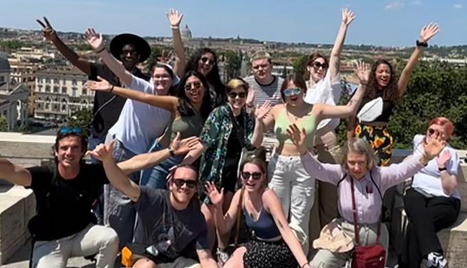 SFA art students with a view of the Dome of St. Peter’s Basilica included