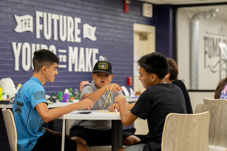 students participating in the Spaghetti Challenge at SFA Makerspace during the ACE CTE Summer Camp in July