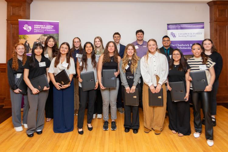 Economics and finance student award recipients in SFA's Nelson Rusche College of Business