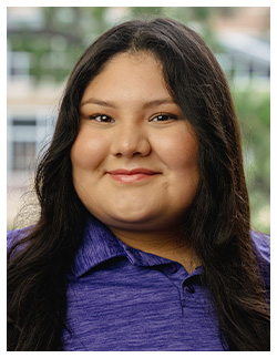 Headshot image of Yuliana Ortega