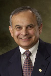 Dr. Tito Guerrero
